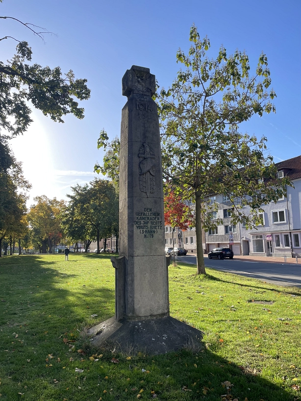 Das Denkmal für die im Ersten Weltkrieg gefallenen Angehörigen des Infanterie-Regiments 79